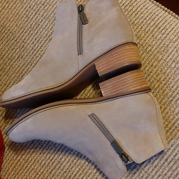 Blonde Suede Ankle Boots - Picture 4 of 9